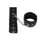 Aanpasbare Enkelboeien Met Vacht - Cuffs - BDSM - Bondage - Luxe Verpakking - Party Hard - Eternity - Zwart - Afbeelding 4