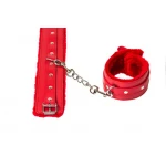 Aanpasbare Enkelboeien Met Vacht - Cuffs - BDSM - Bondage - Luxe Verpakking - Party Hard - Eternity - Rood - Afbeelding 4