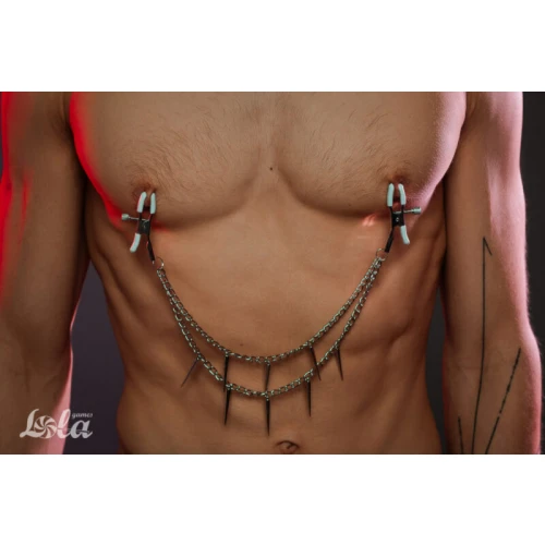Tepelklemmen Met Ketting En Stekelpunten - BDSM - Bondage - Luxe Verpakking - Party Hard - Spikey - Afbeelding 5