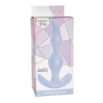Lola Toys - First Time - Bent Anal Plug - Licht gebogen Buttplug - Anaalplug - Prostaat Stimulatie - P-Spot - 100% Fluweel zacht siliconen - Unisex - 13cm x 3cm - Blauw - Afbeelding 2